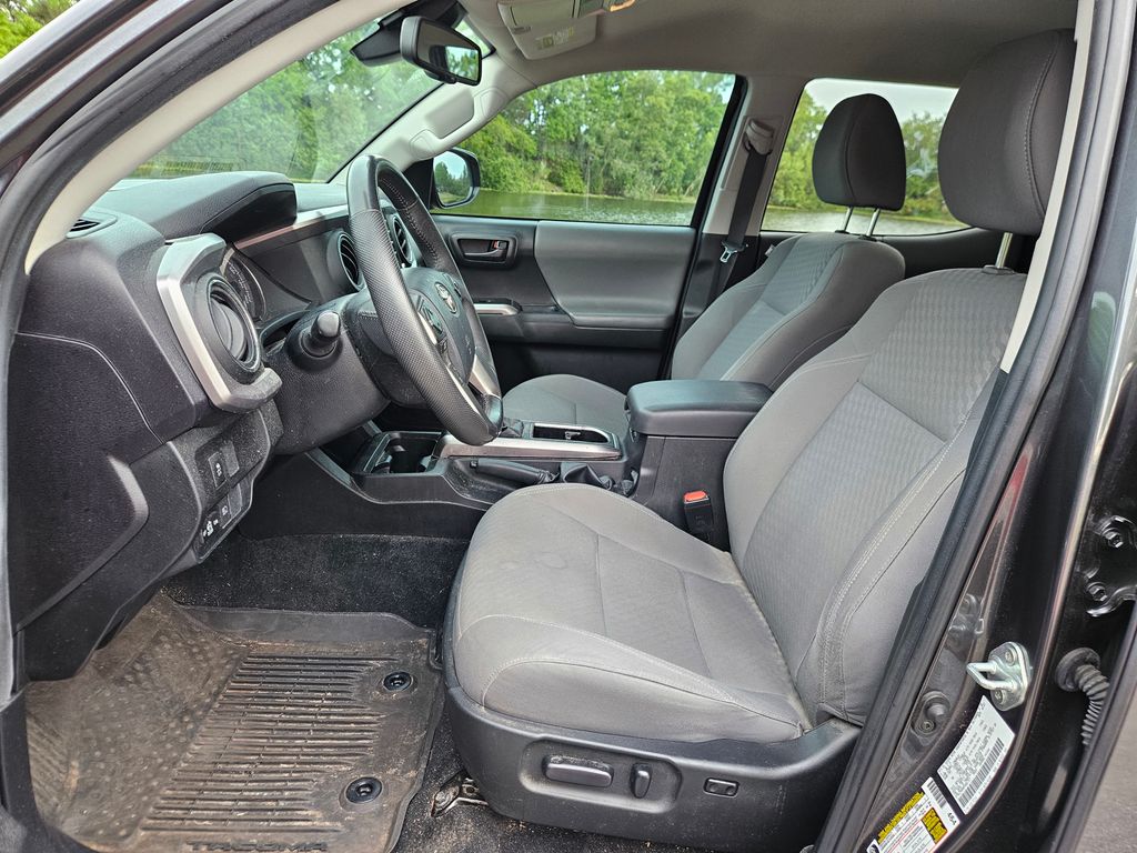 2023 Toyota Tacoma SR5 14