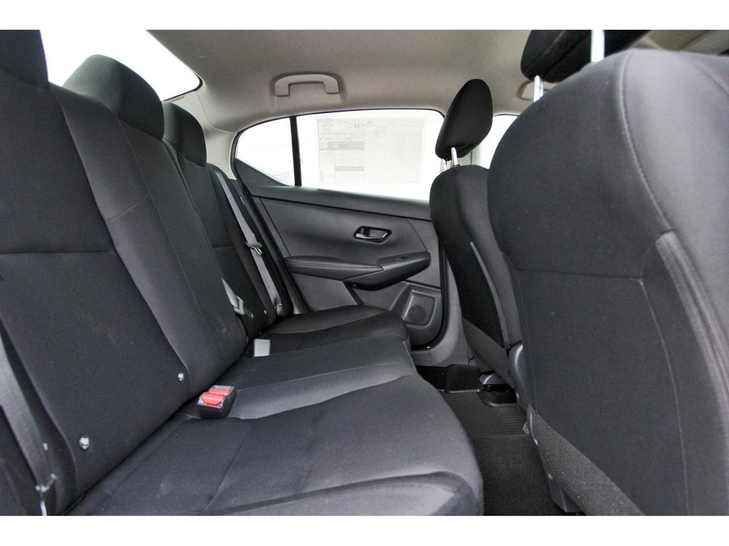 2025 Nissan Sentra S - 8