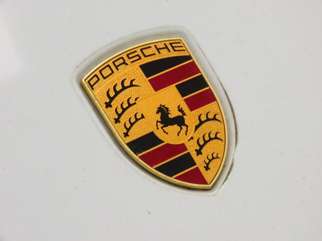 Thumbnail: 2023 Porsche Taycan - 14