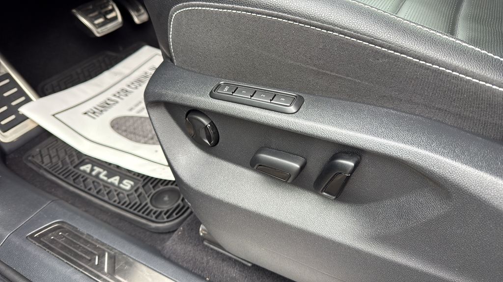 2025 Volkswagen Atlas Cross Sport