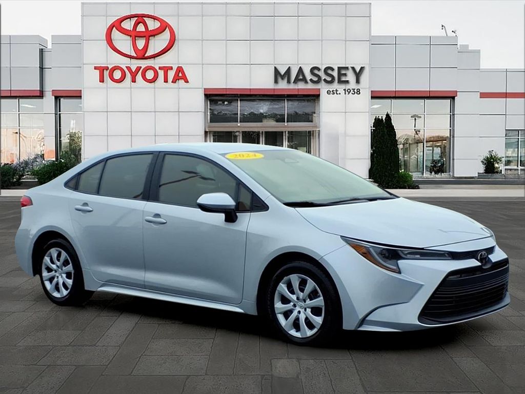 2024 Toyota Corolla LE FWD