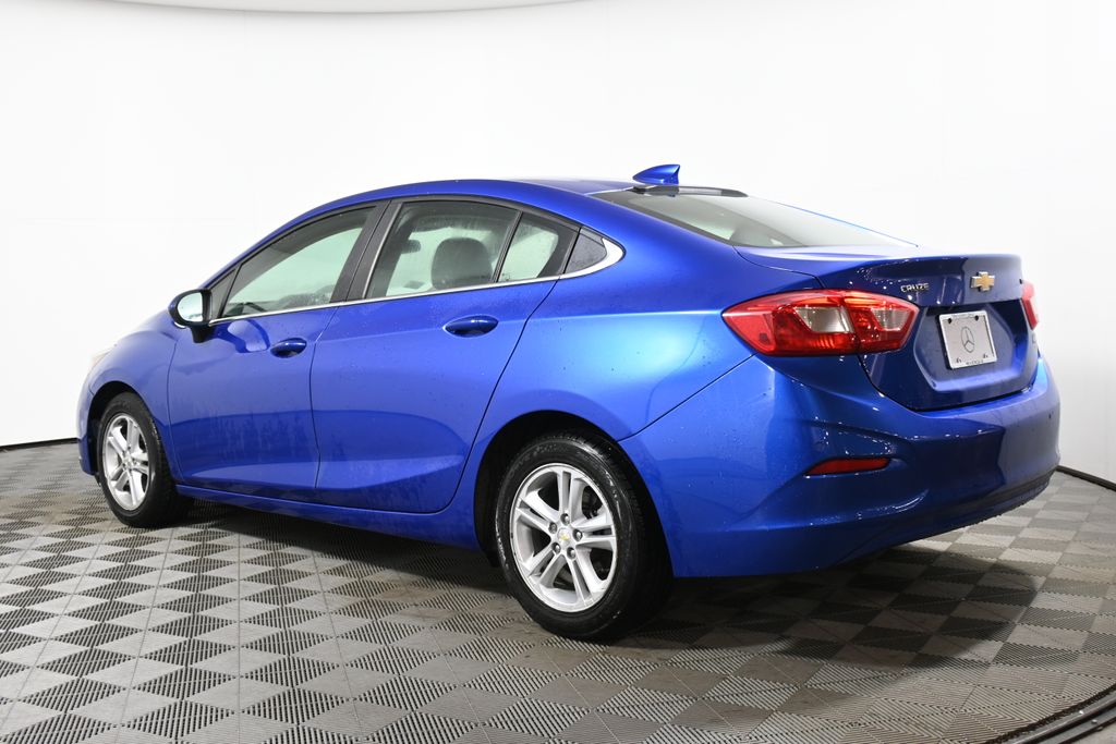 2016 Chevrolet Cruze LT 8