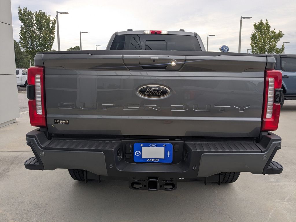 2025 Ford F-250 LARIAT