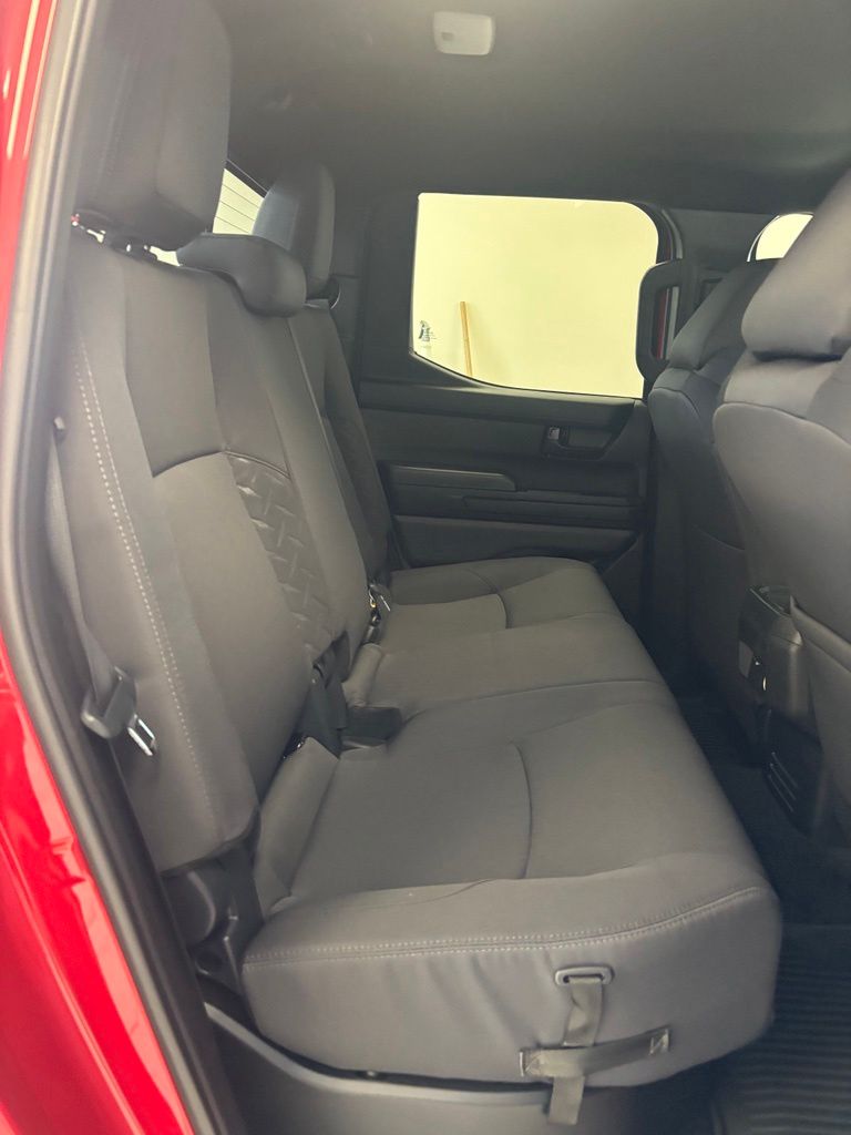 2026 Toyota Tacoma SR5 - Photo 24