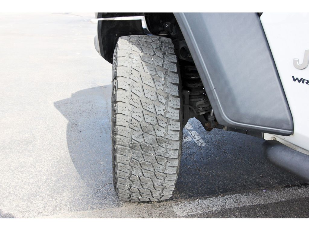 Used 2018 Jeep Wrangler SUV