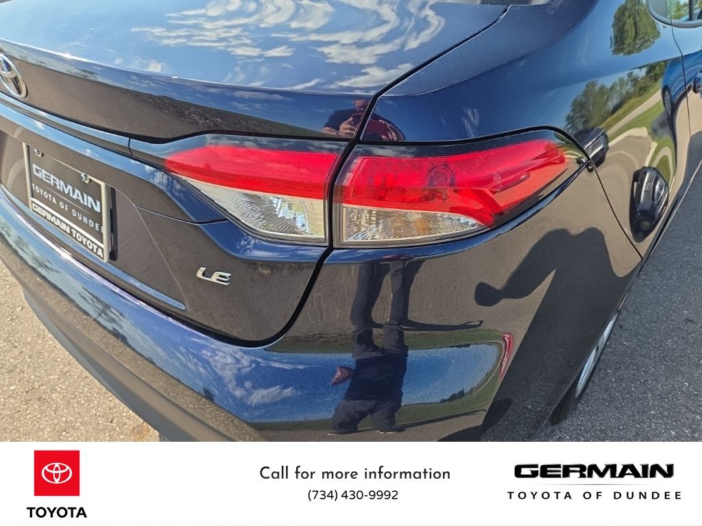 2023 Toyota Corolla LE photo 15