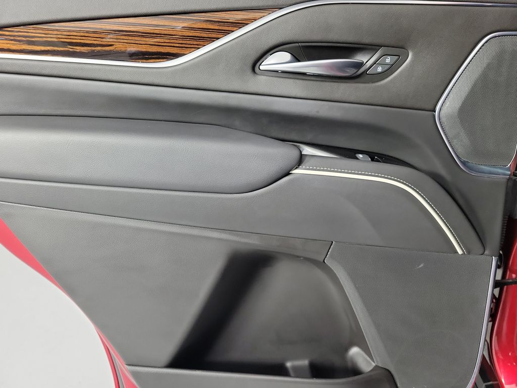 2022 Cadillac Escalade Premium Luxury - 11