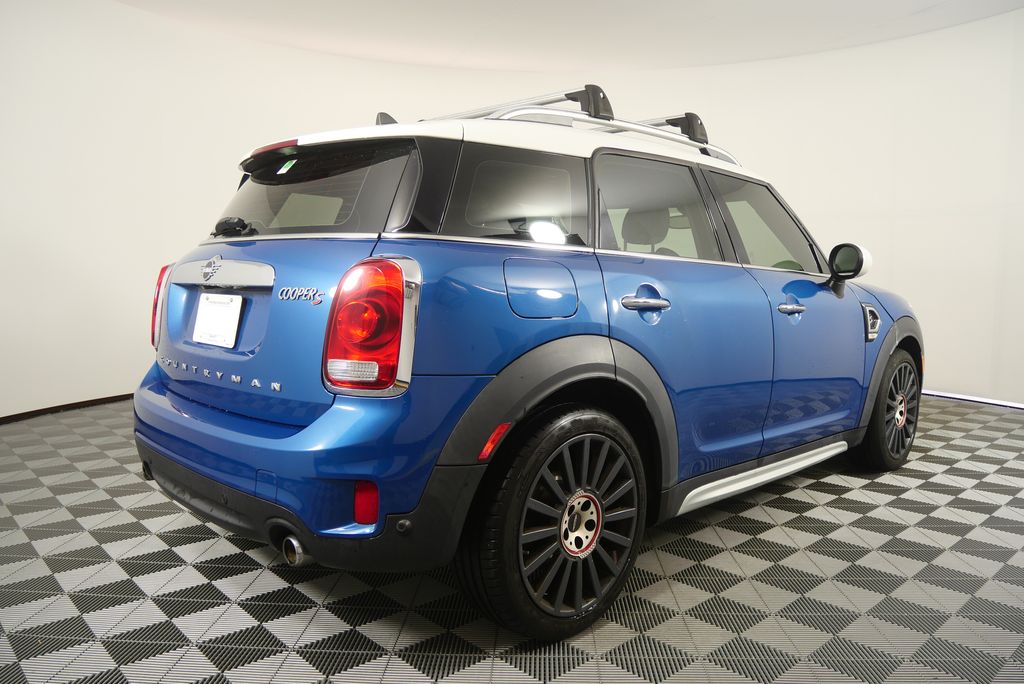Thumbnail: 2019 MINI Cooper Countryman - 3