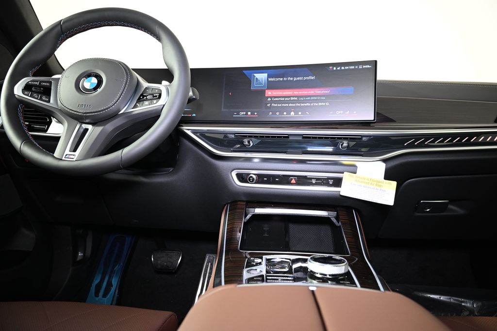 Thumbnail: 2026 BMW X5 - 17