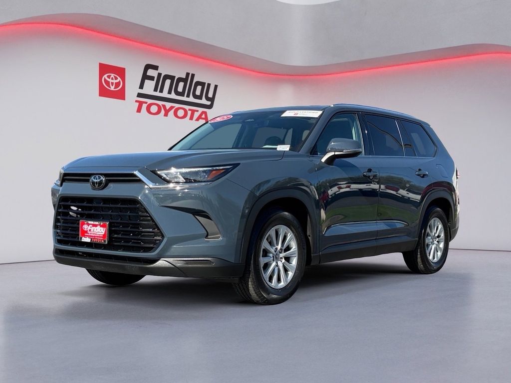 White (Cloud) 2025 Toyota Grand Highlander XLE AWD SUV / Crossover All-Wheel Drive 8-Speed Automatic