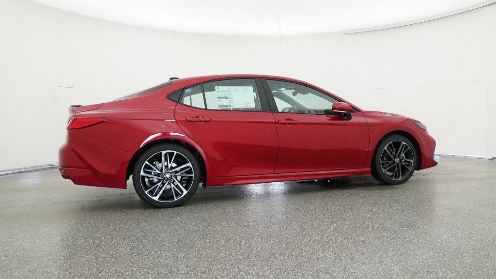 Thumbnail: 2025 Toyota Camry - 10