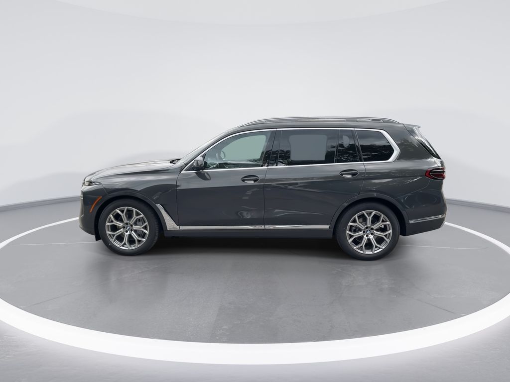 Thumbnail: 2026 BMW X7 - 5