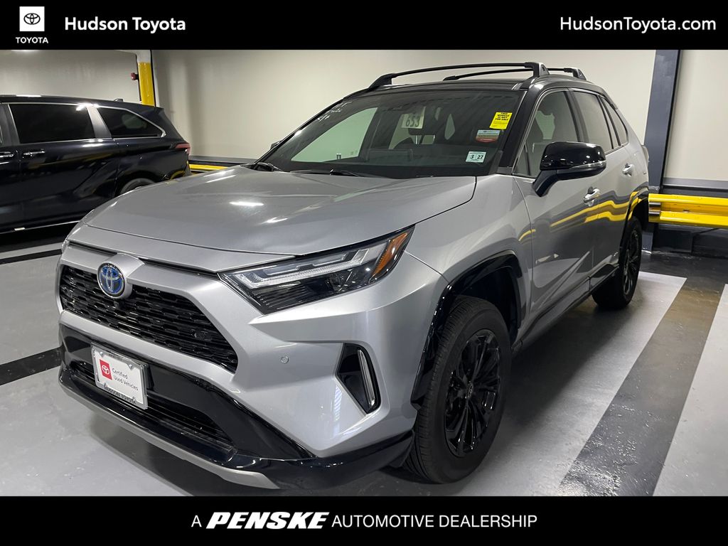 2022 Toyota RAV4 XSE Hero Image