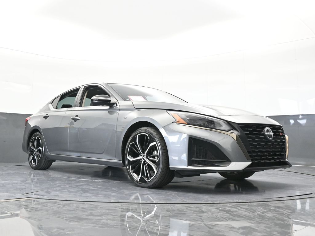 Used 2024 Gun Metallic Nissan 2.5 SR image 58