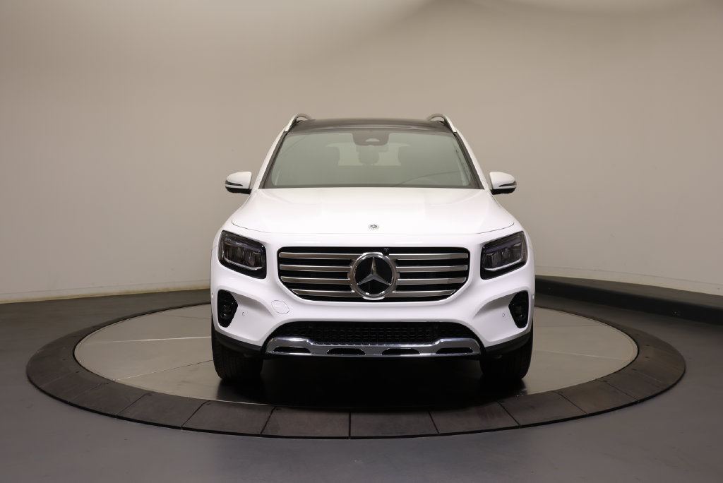 Thumbnail: 2026 Mercedes-Benz GLB - 2