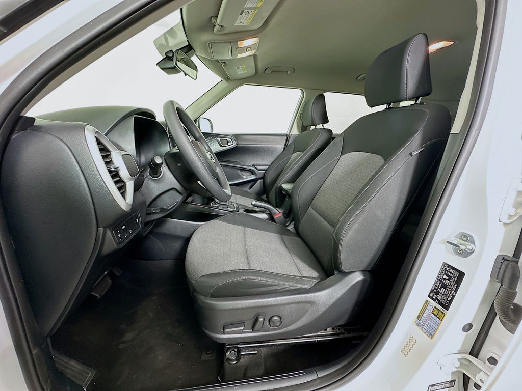 2021 Kia Soul S 20
