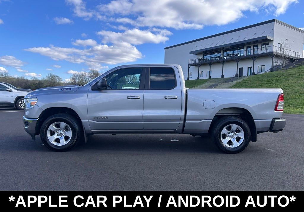 View vehicle photo 5