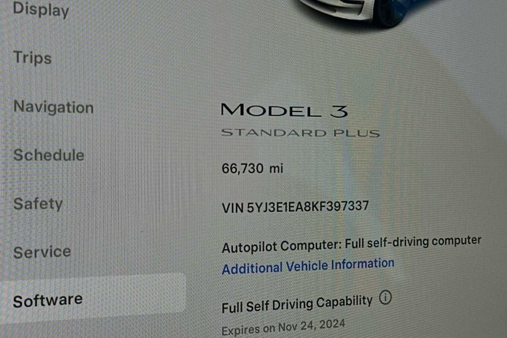 2019 Tesla Model 3 Standard Range Plus 26