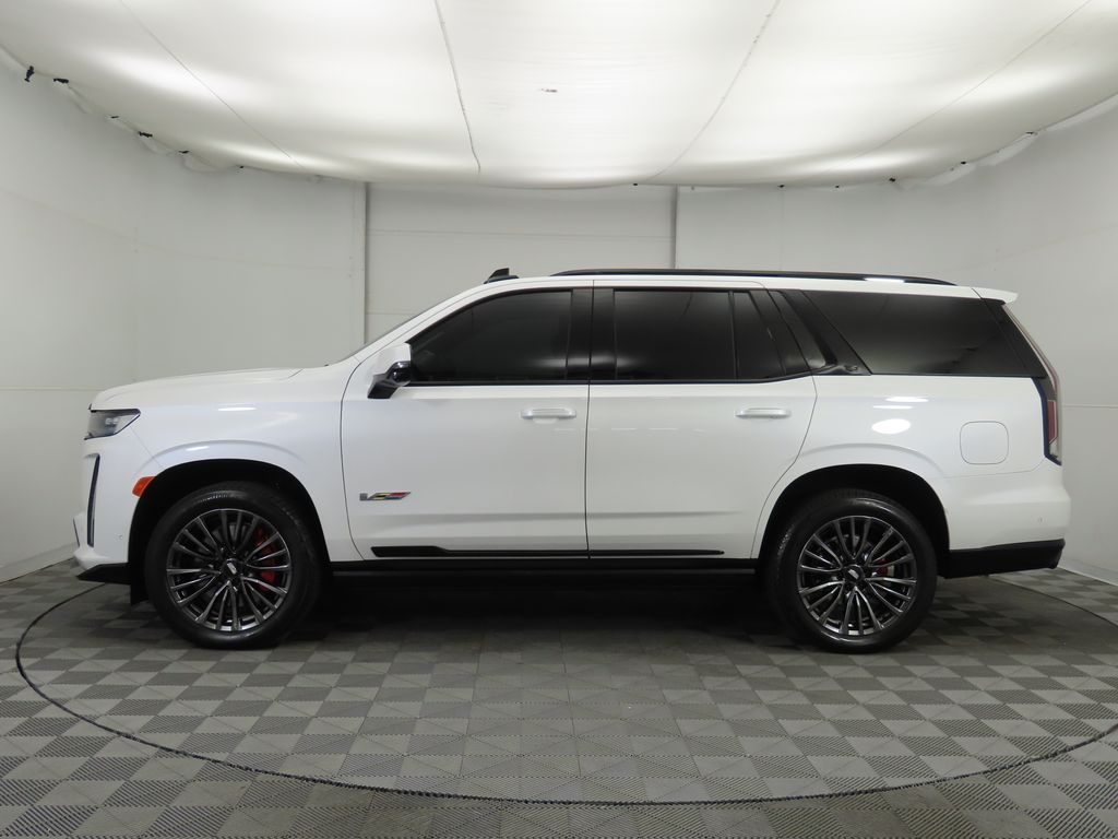 2024 Cadillac Escalade V 8