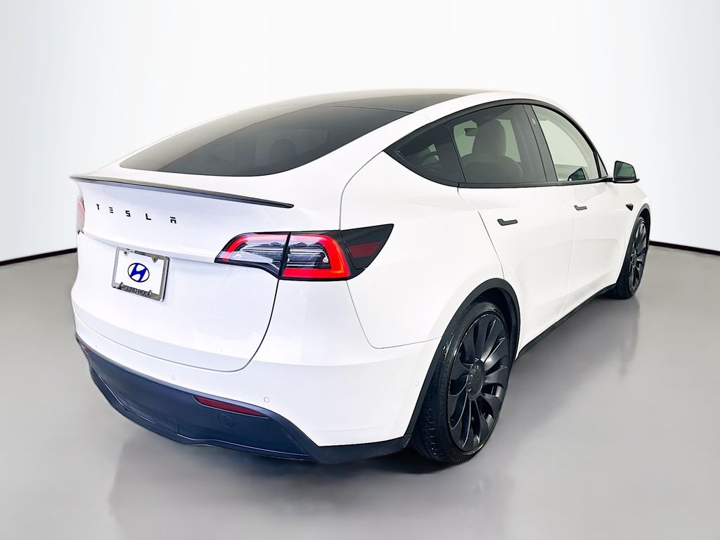 Thumbnail: 2022 Tesla Model Y - 5