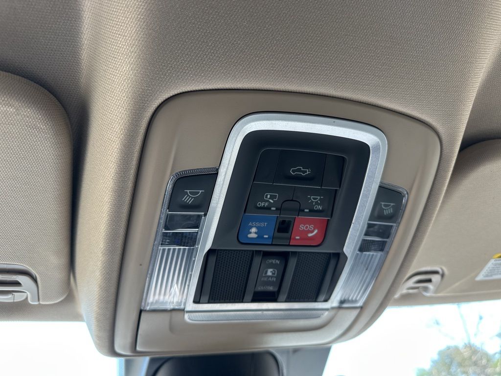 2021 Bright White Clearcoat Ram 1500 Laramie 4X4 Truck