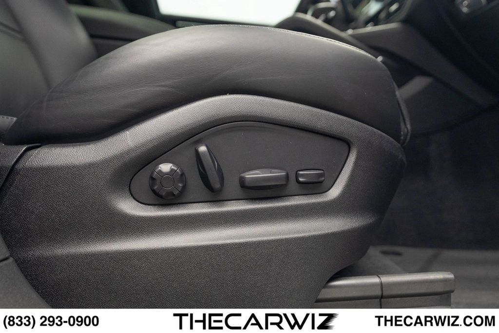 2023 Porsche Cayenne Coup Turbo - Photo 87