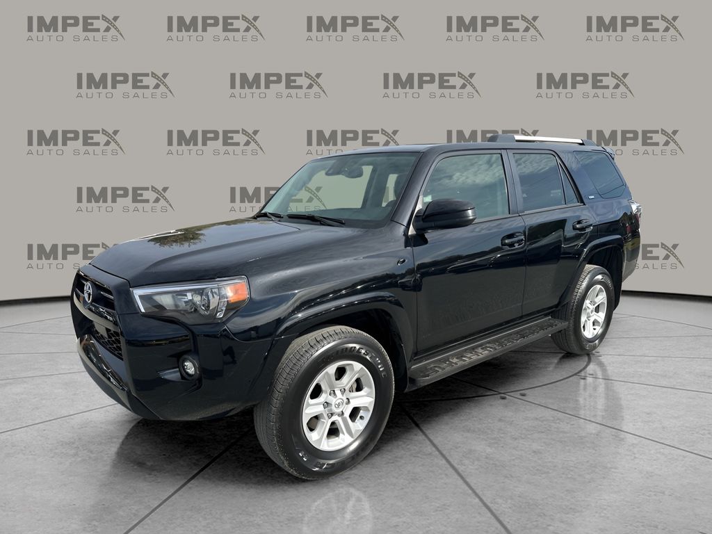 2024 Toyota 4Runner SR5's photo