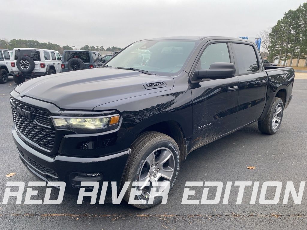 2026 RAM 1500 Express Crew Cab 4WD