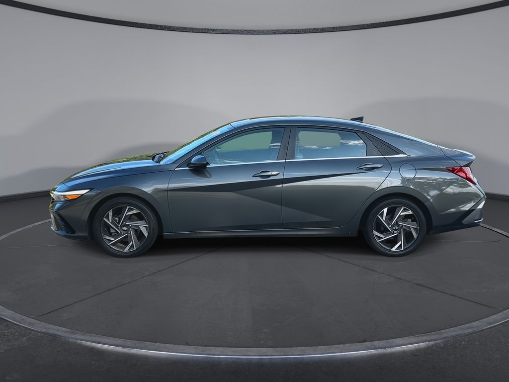 Thumbnail: 2024 Hyundai Elantra - 5