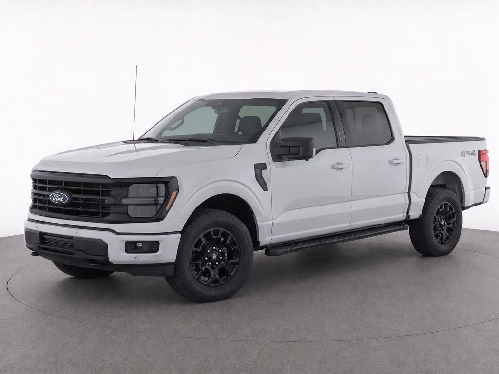 New 2026 White Ford XLT image 2