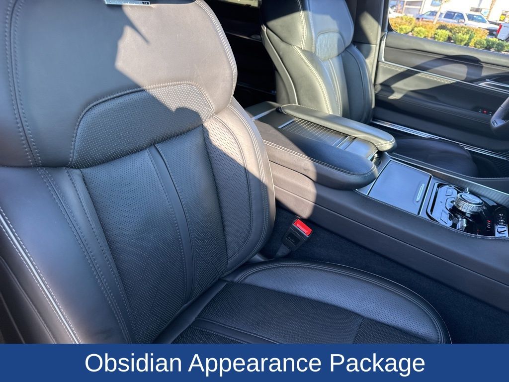2023 Jeep Grand Wagoneer Obsidian 4x4