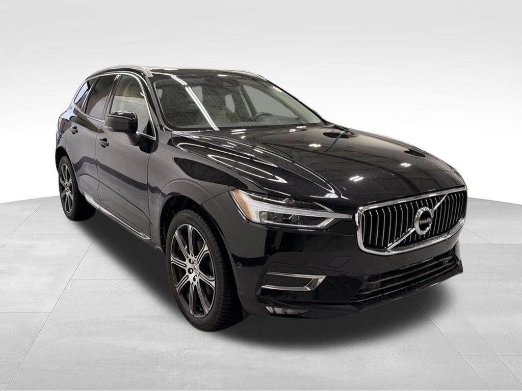 Thumbnail: 2018 Volvo XC60 - 6