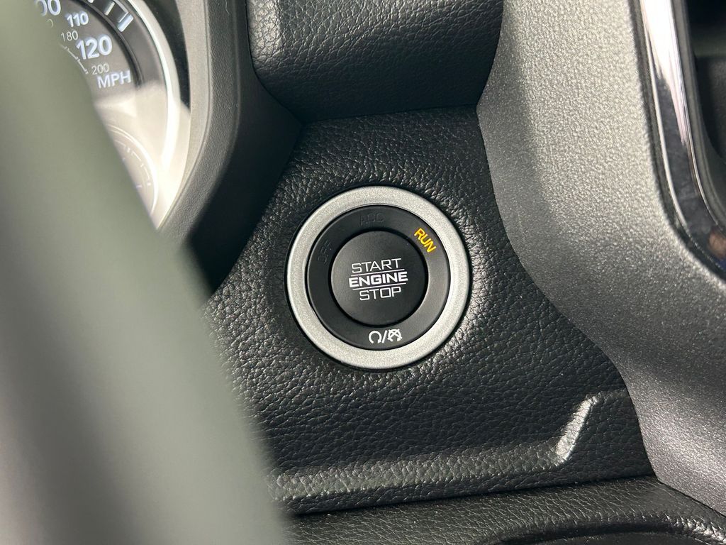 New 2026 Granite Crystal Metallic Clearcoat Ram Tungsten image 25