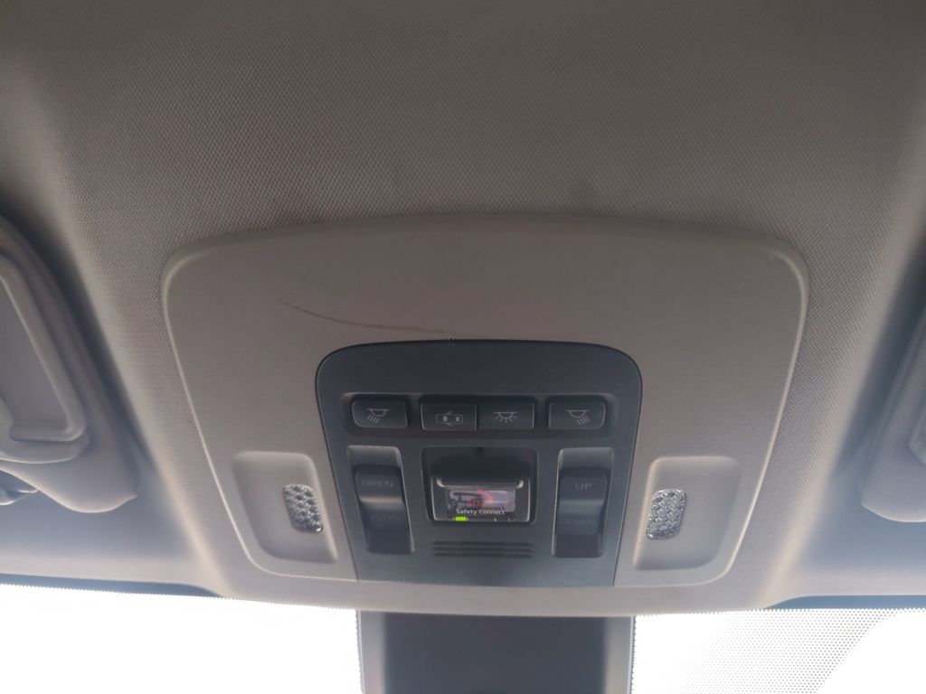 Used Car 2020 Toyota Camry  Se For Sale Under $20,000 In Austin, Texas