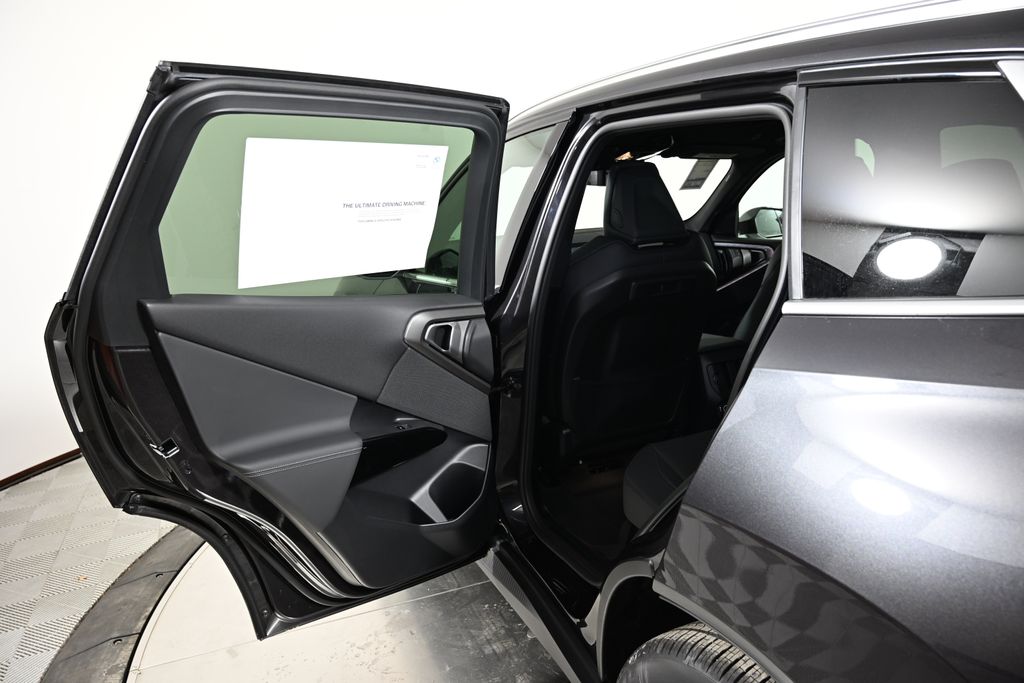 Thumbnail: 2026 BMW X3 - 23