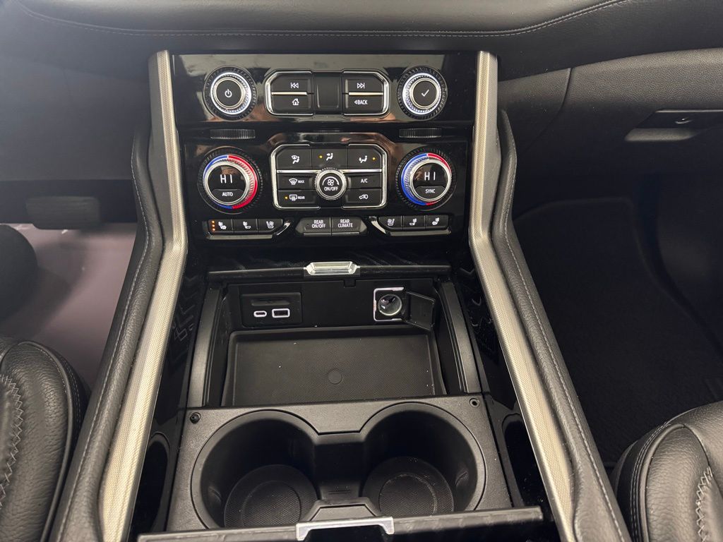 Used 2021 Black GMC Denali image 17