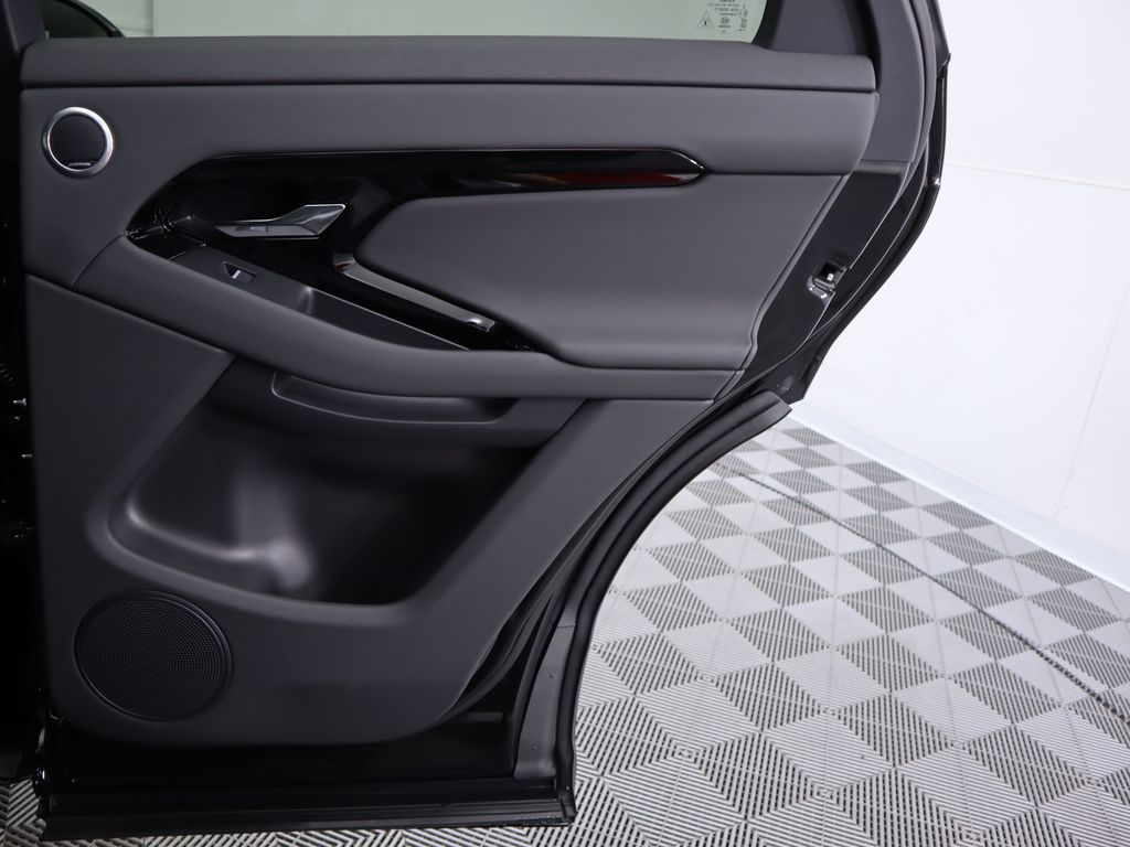 Thumbnail: 2024 Land Rover Range Rover Evoque - 28