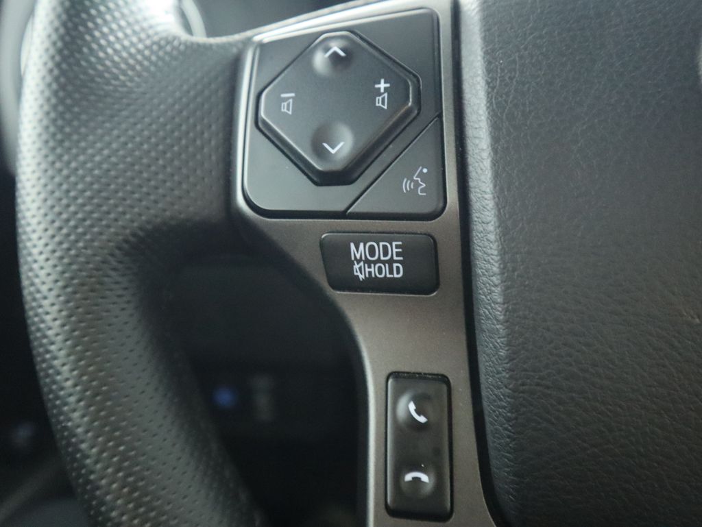 2023 Toyota Tacoma TRD Off-Road 11