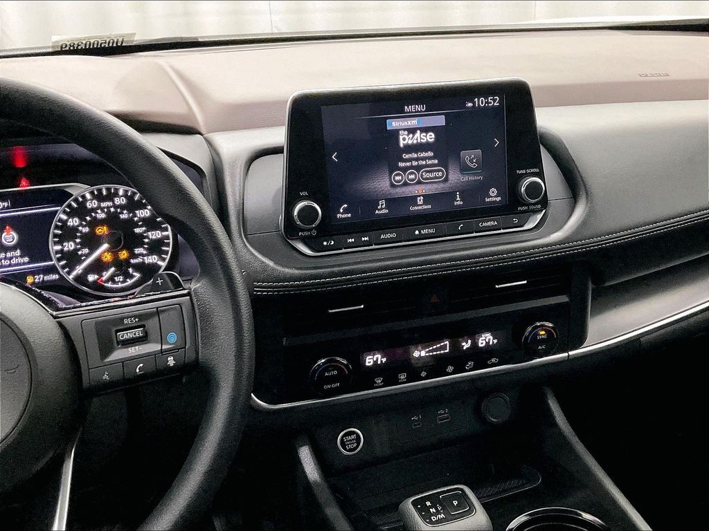 2023 Nissan Rogue — photo 18