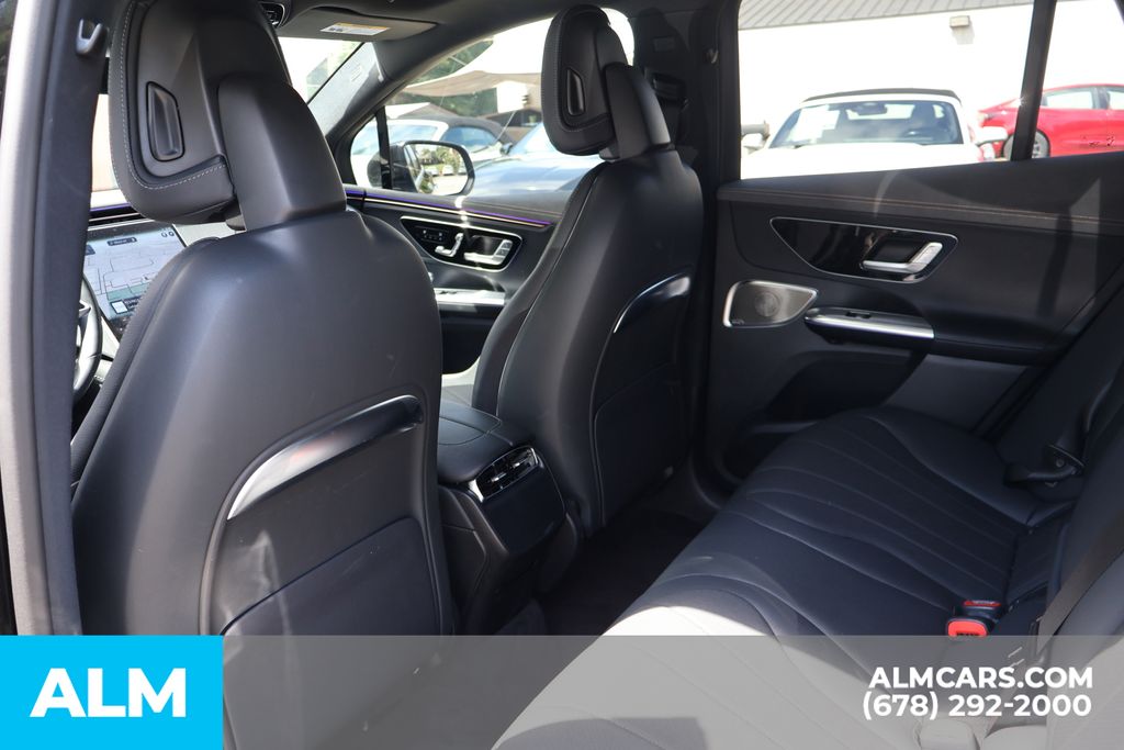 Used 2024 Black Mercedes-Benz 350+ SUV image 17