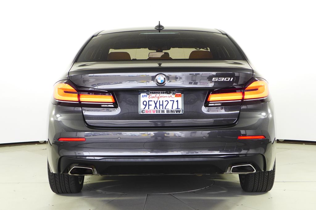 Thumbnail: 2023 BMW 5 Series - 8