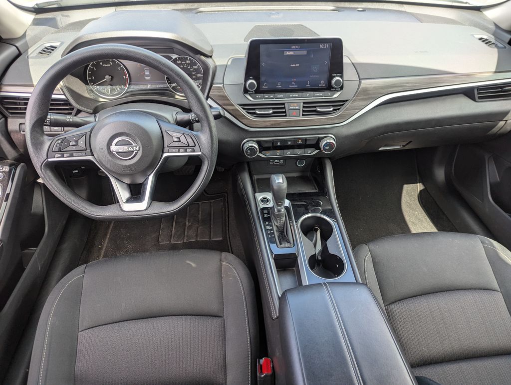 2023 Nissan Altima 2.5 SV 29