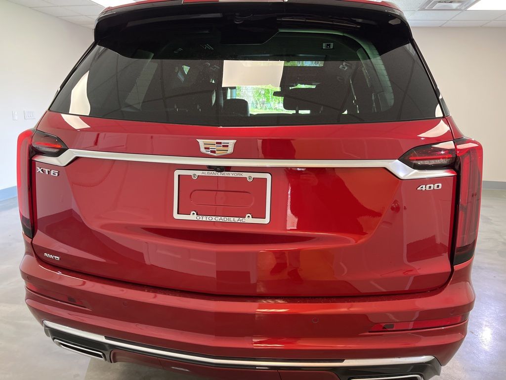 used 2025 Cadillac XT6 car, priced at $52,995