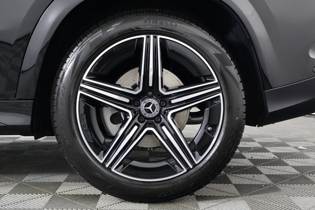 Thumbnail: 2026 Mercedes-Benz GLE - 10