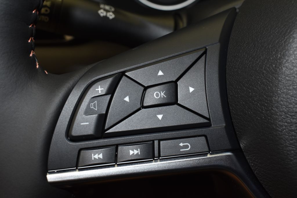 Thumbnail: 2025 Nissan Sentra - 19