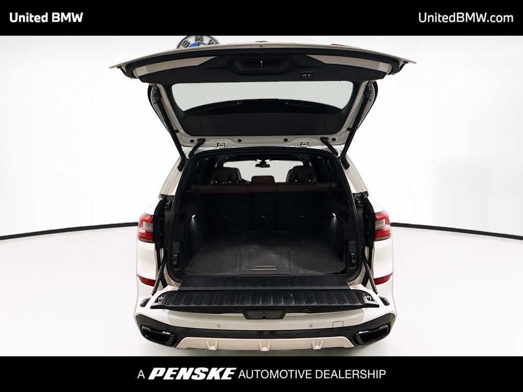 Thumbnail: 2022 BMW X5 - 14