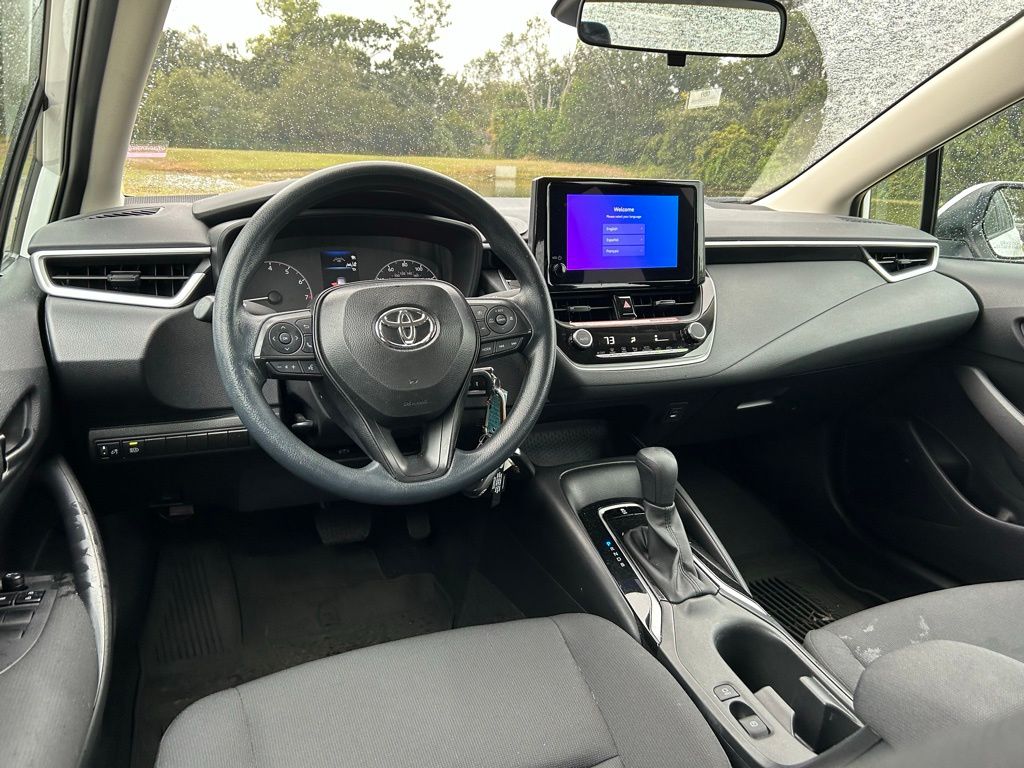 Thumbnail: 2025 Toyota Corolla - 12