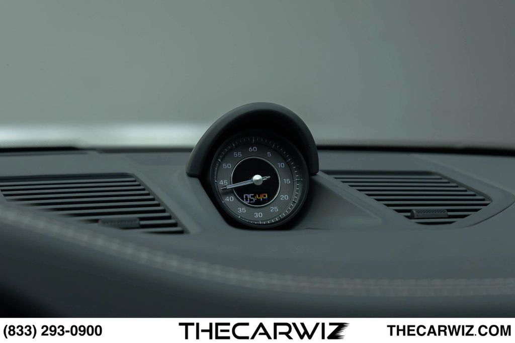 2023 Porsche 911