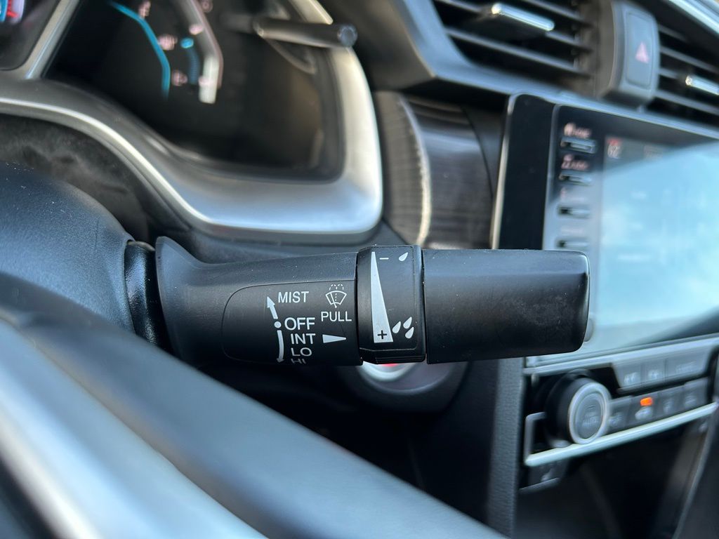 Thumbnail: 2020 Honda Civic - 21