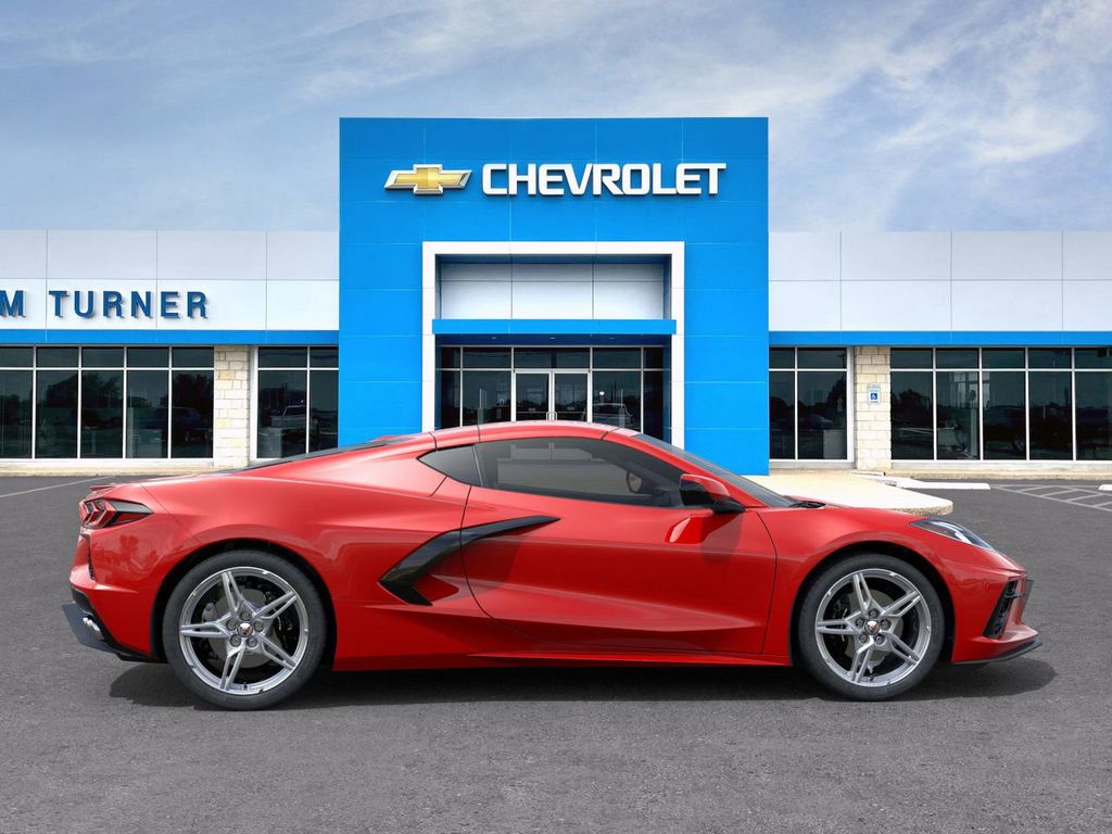 2025 Chevrolet Corvette Stingray 5